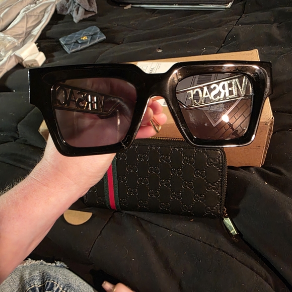 USED**Versace Black Square Sunglasses** NO CASE NO BOX - Picture 1 of 8